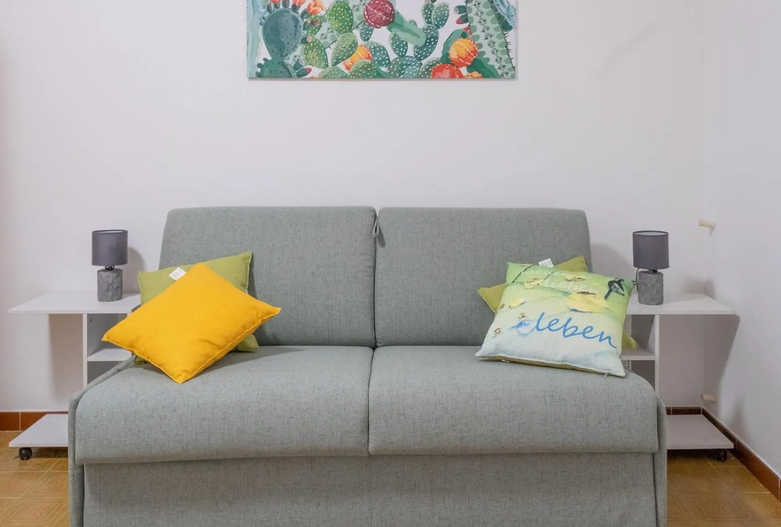 Terrasini Downtown Little Square Apartment
